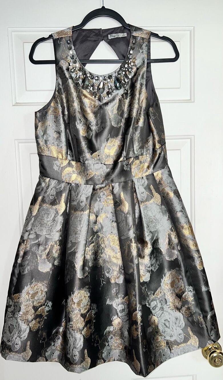 Eliza J Fit & Flare Dress Jacquard Metallic Gold/Silver/Black - size 10 - OD